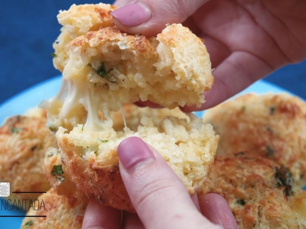Bolinho de arroz na airfryer: uma delícia!