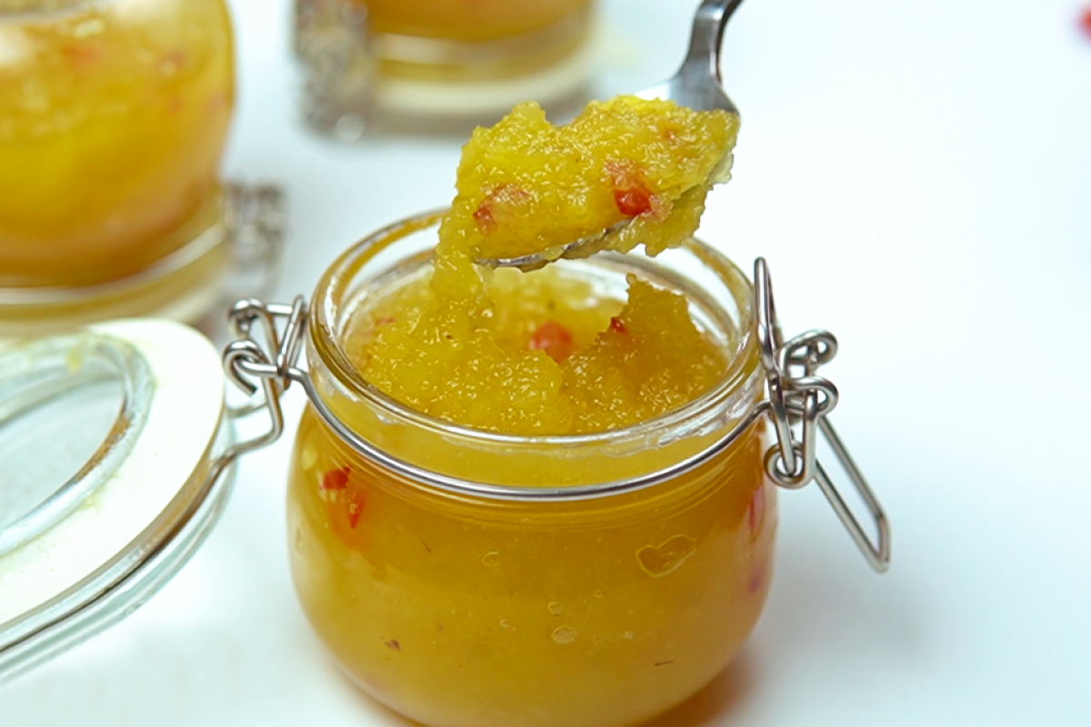 Geleia de abacaxi com pimenta