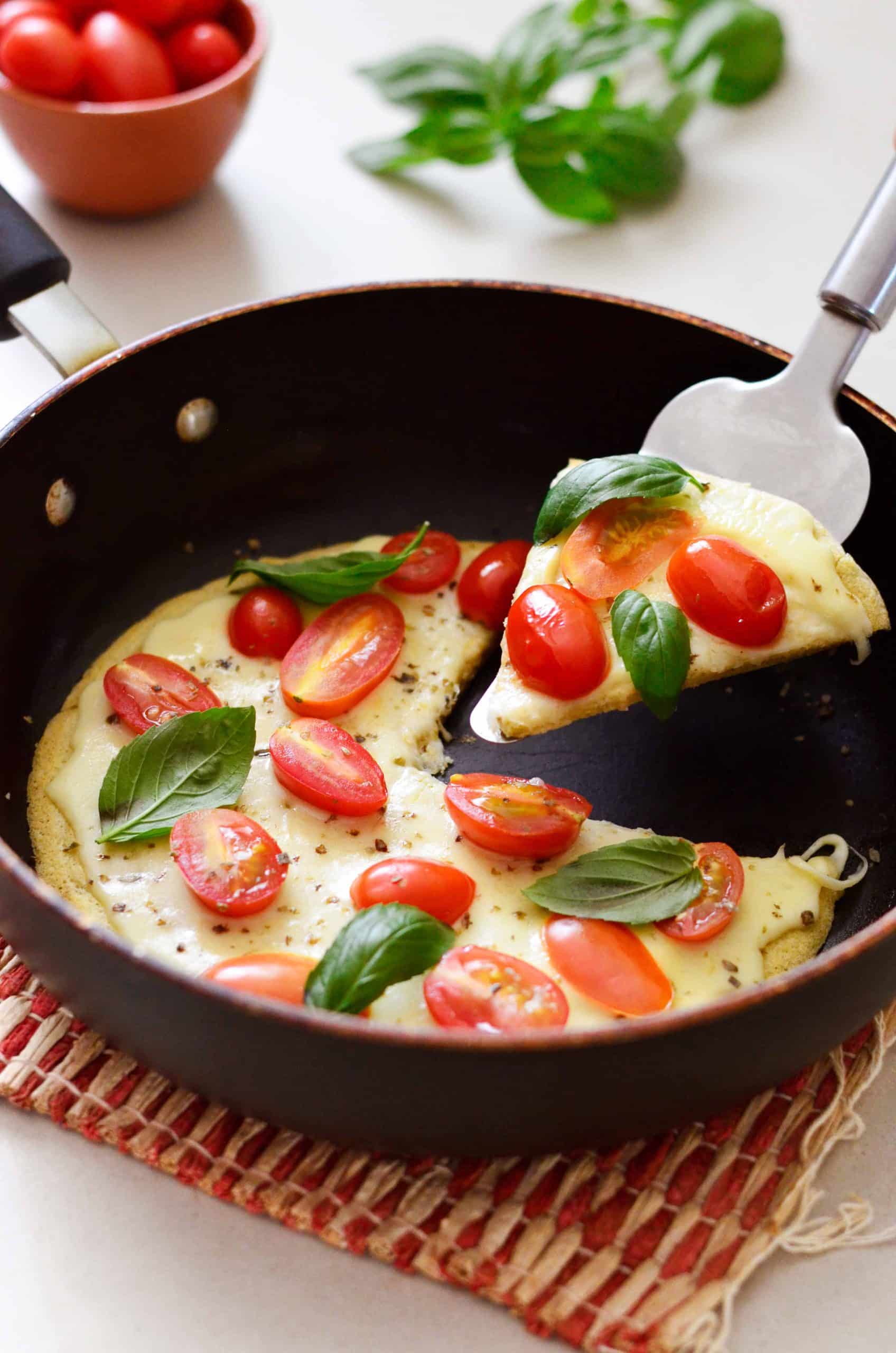 pizza de frigideira de aveia sem farinha de trigo