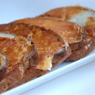 Pão na chapa com requeijão super cremoso