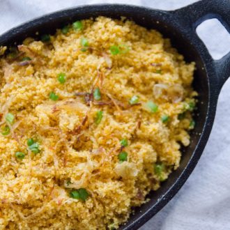 Receita de farofa de cebola queimada