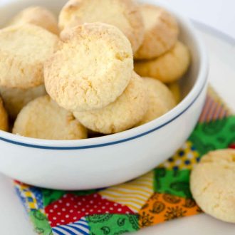 receita de biscoitos de fubá caseiros