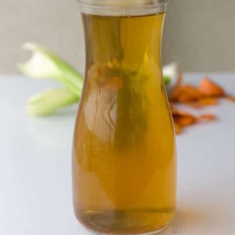 Receita de caldo de legumes caseiro rápido e fácil