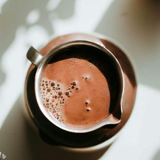 como fazer chocolate quente cremoso