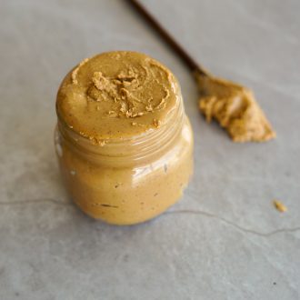 como fazer manteiga de castanha de caju caseira