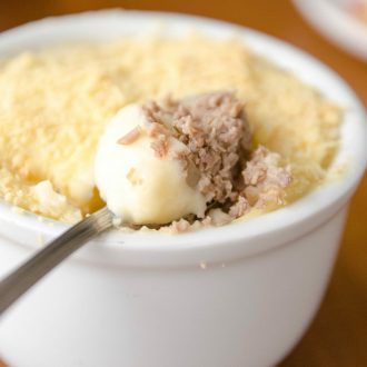 escondidinho de sobras de carne assada