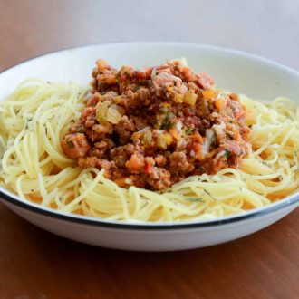 receita tradicional de molho à bolonhesa