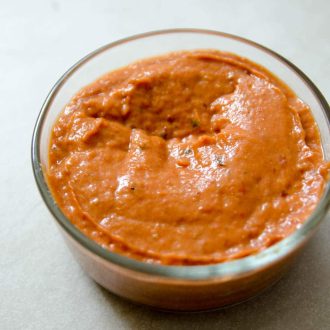 molho de tomates assados